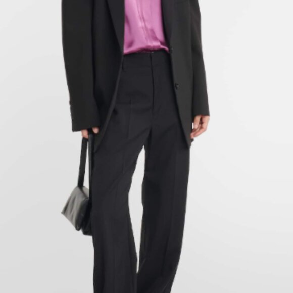 Vince Silk blouse 80% off MRSP - Picture 2 of 4